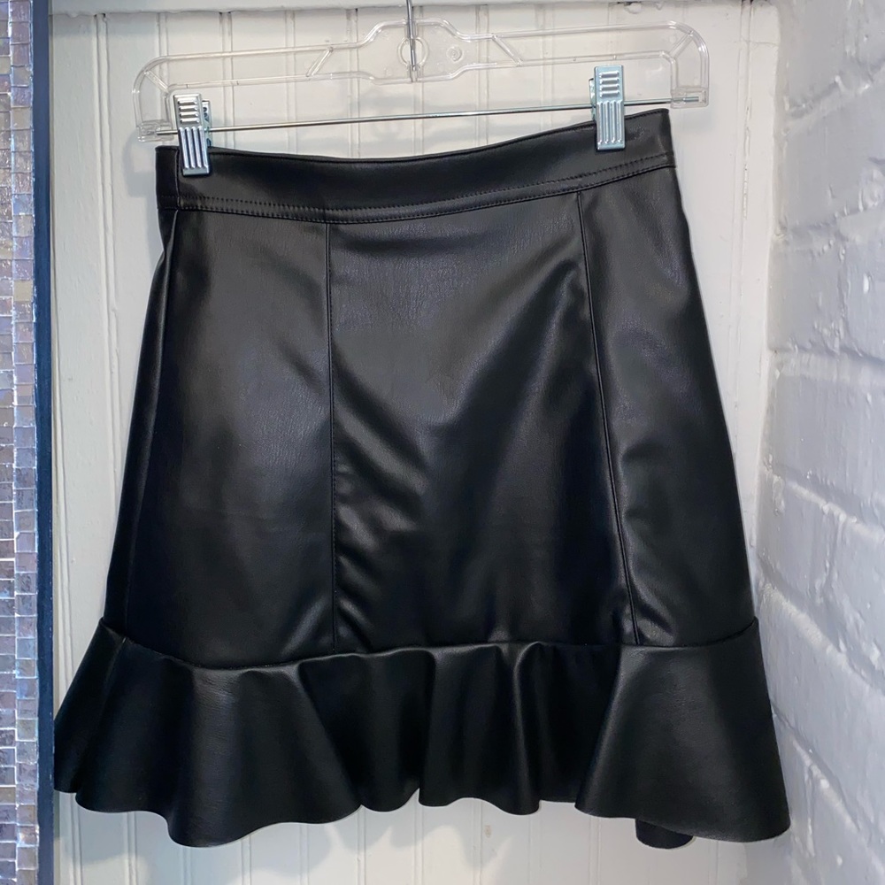 H&M Divided black skirt